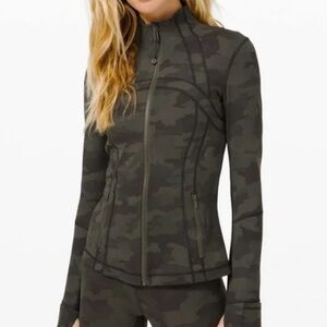 lululemon athletica Camo Utility Jacket - Black and Green